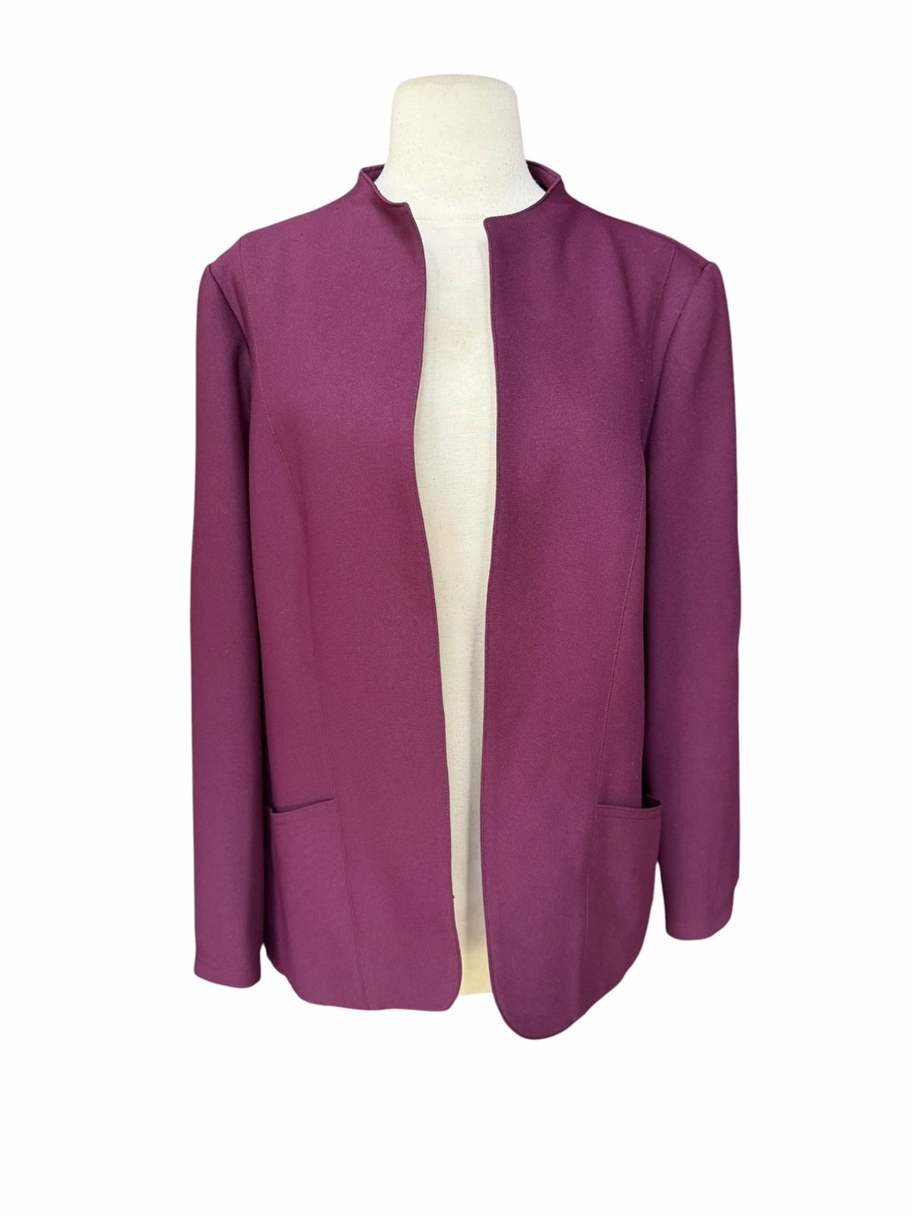 Late 70s/80s Devon Deep Plum Collarless Open Front 2 Patch Pockets Lined Blazer